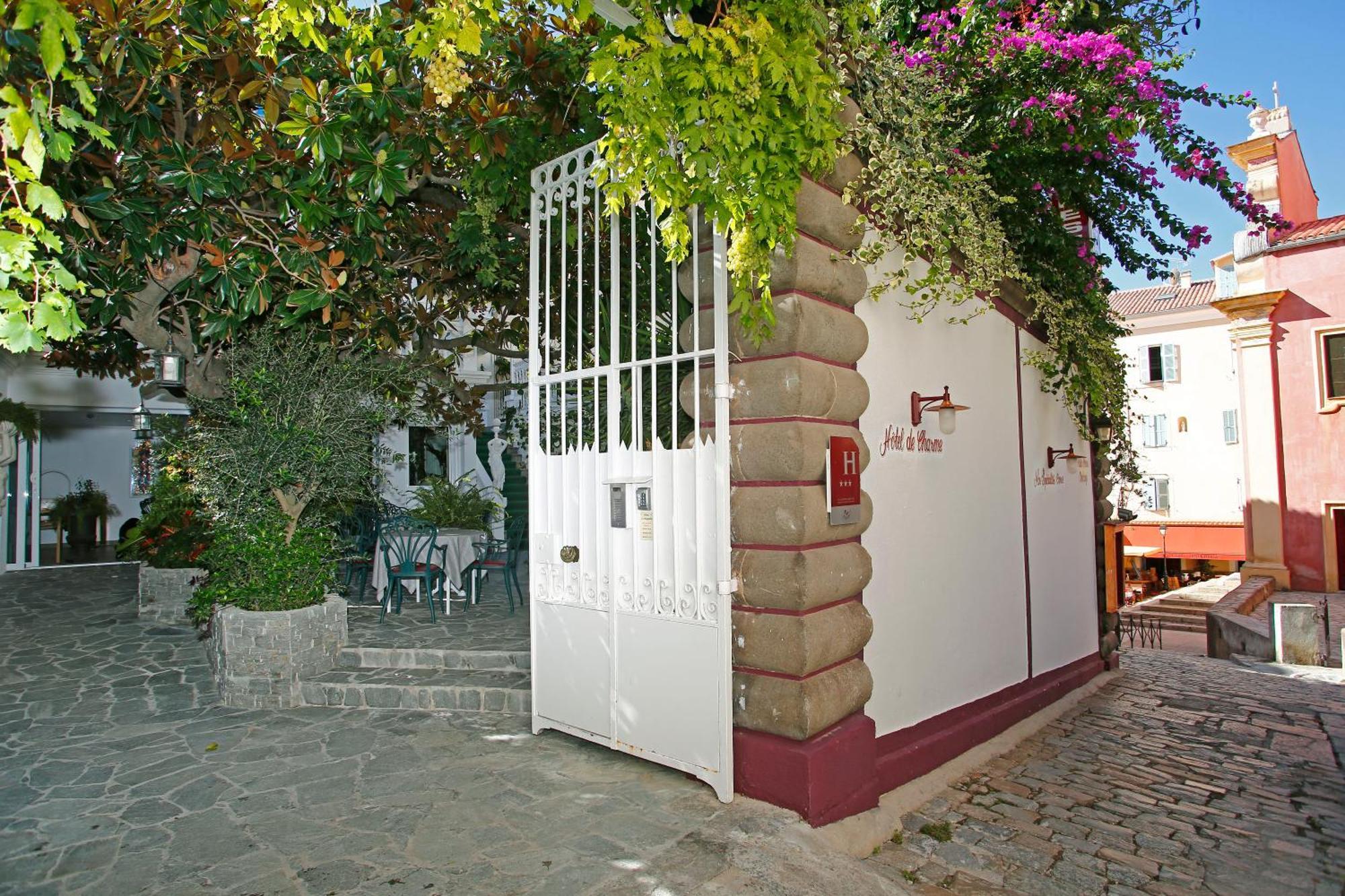 Hotel Le Magnolia Calvi  Exterior foto